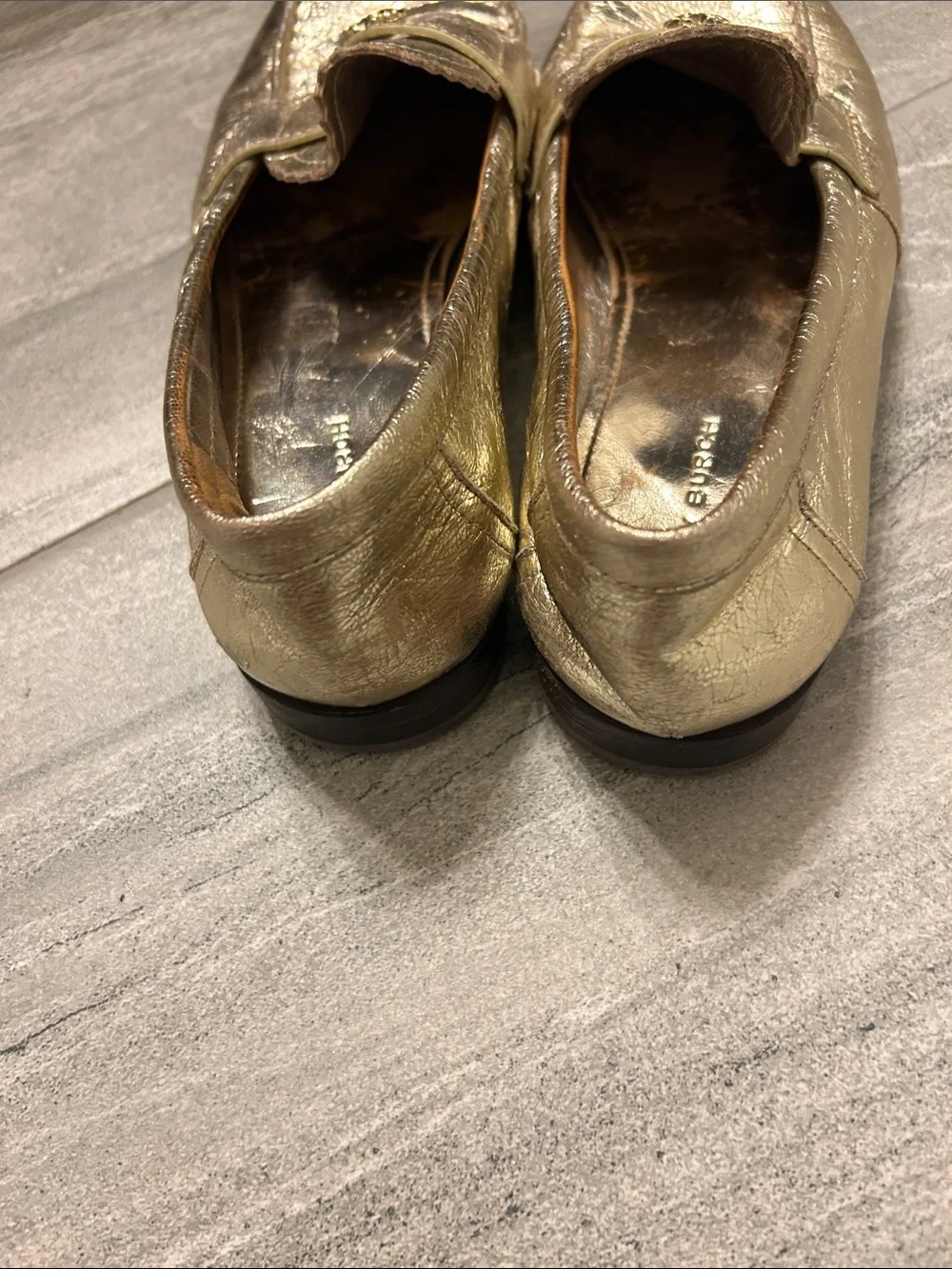 TORY BURCH  MOCCASIN Gold COLOR  Sz 6 M